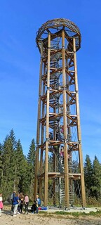 76e31344-6fa0-4338-8dfb-7239dd4f4b1d.jpg